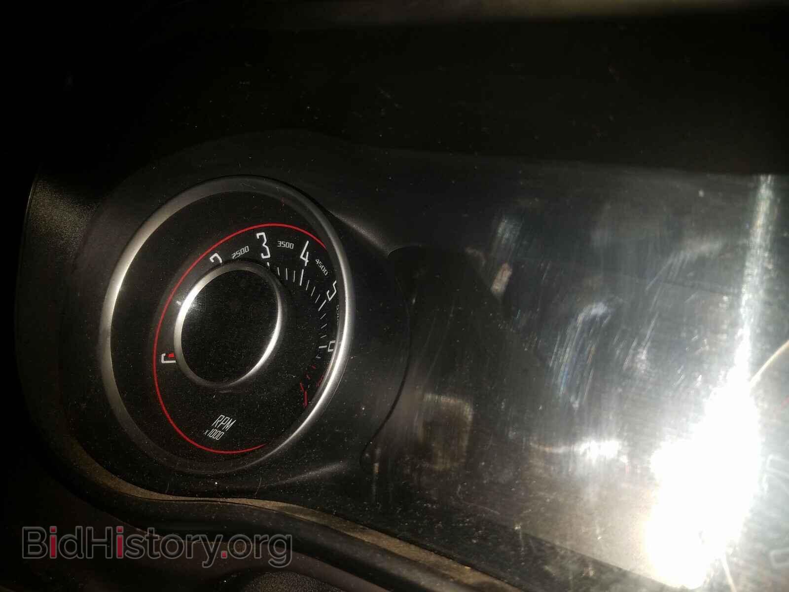 2015 DODGE CHALLENGER - VIN: 2C3CDZAG0FH894821 - Photo 8