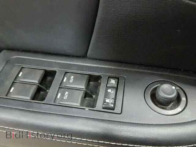 2011 CHRYSLER 200 - VIN: 1C3BC2FB5BN580862 - Фото 10