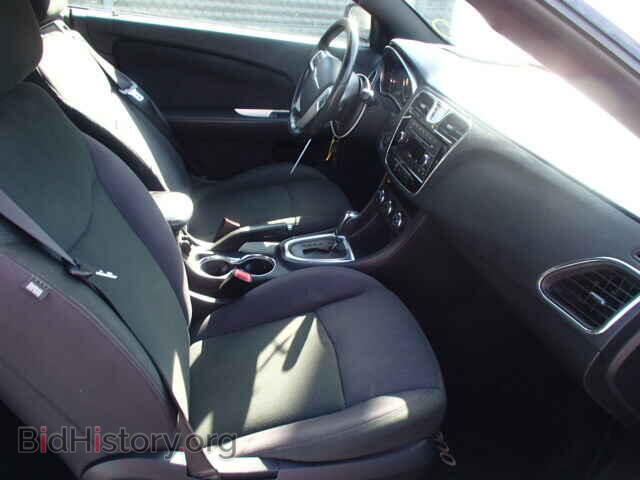 2012 CHRYSLER 200 - VIN: 1C3BCBEB7CN218373 - Фото 5