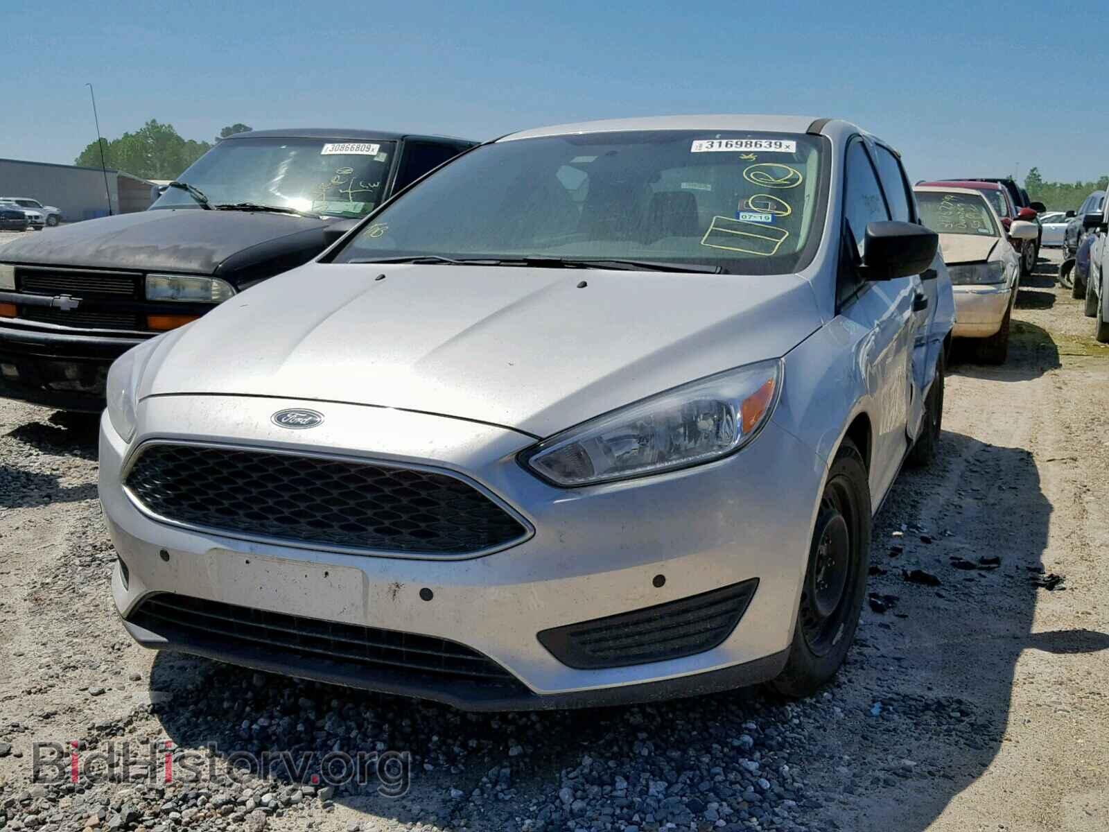 2016 FORD FOCUS - VIN: 1FADP3E22GL302283 - Photo 2
