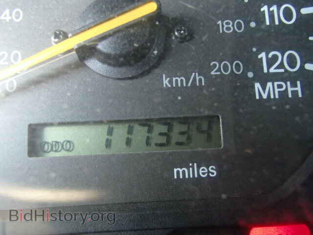 2000 MITSUBISHI GALANT - VIN: 4A3AA46G0YE008995 - Фото 8