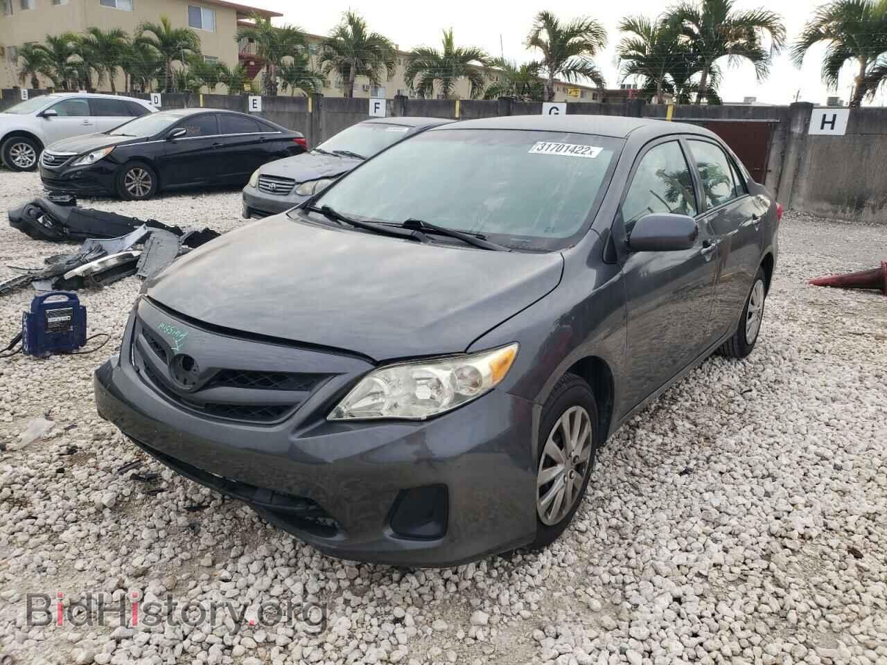 2011 TOYOTA COROLLA - VIN: 2T1BU4EEXBC570105 - Фото 2