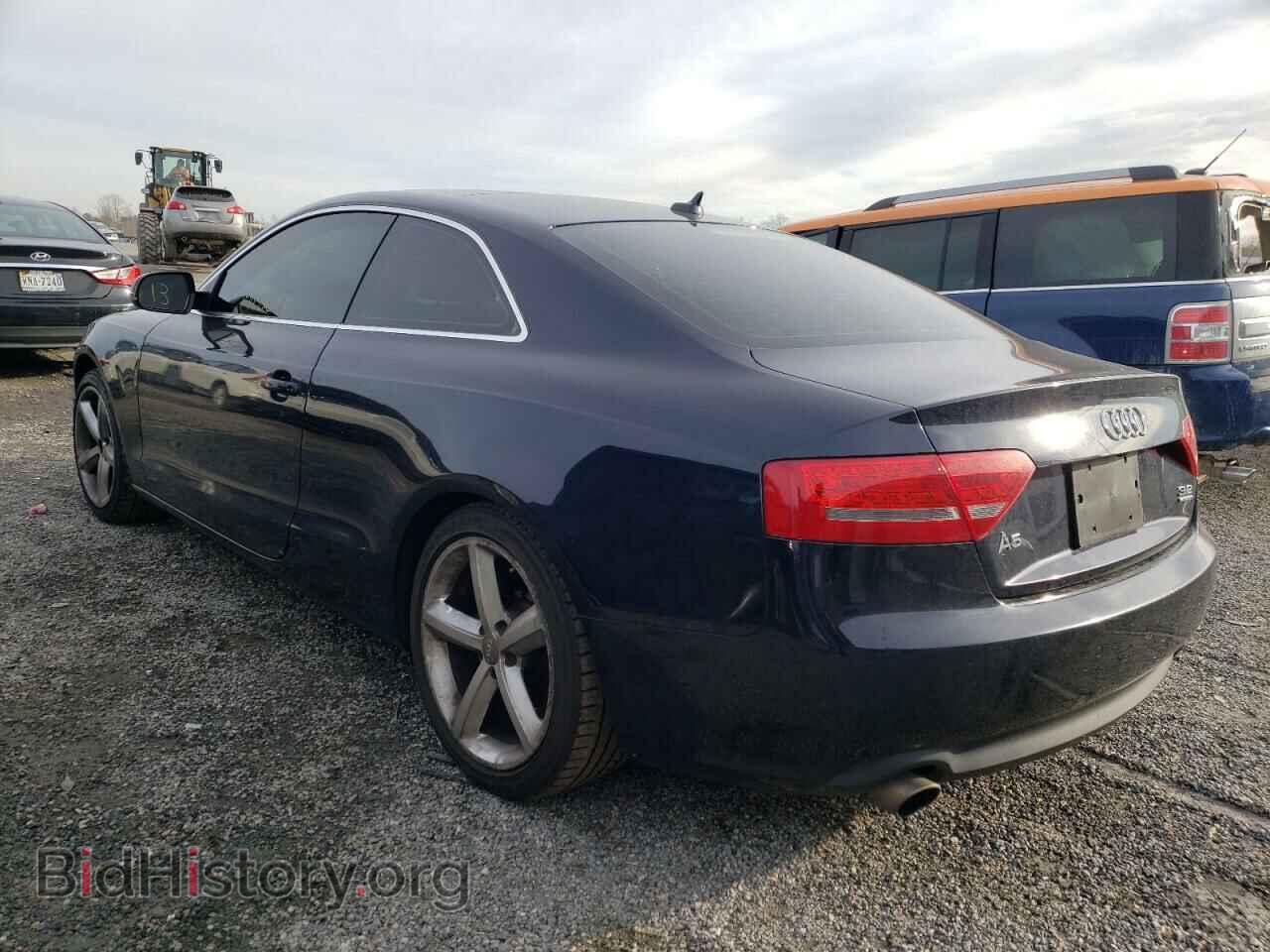 2010 AUDI A5 - VIN: WAUCKAFR2AA072801 - Фото 3