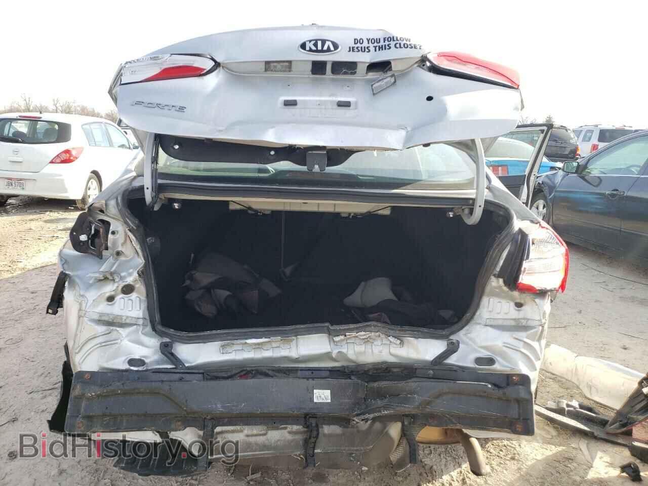 2015 KIA FORTE - VIN: KNAFK4A66F5368352 - Фото 9