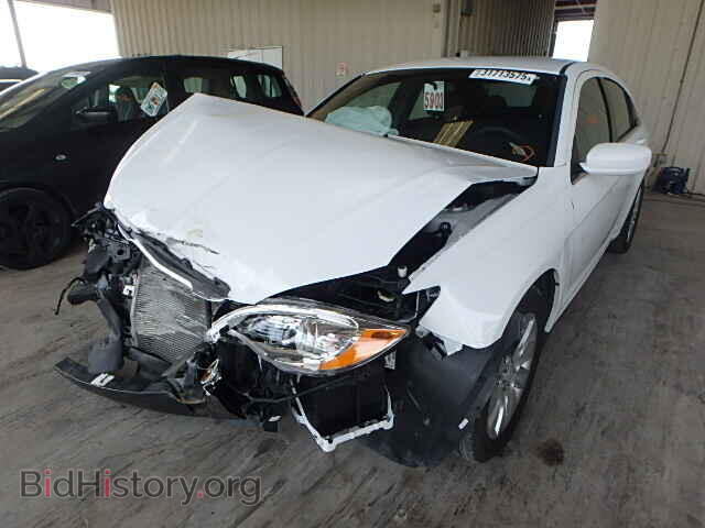 2013 CHRYSLER 200 - VIN: 1C3CCBAB5DN646924 - Фото 2