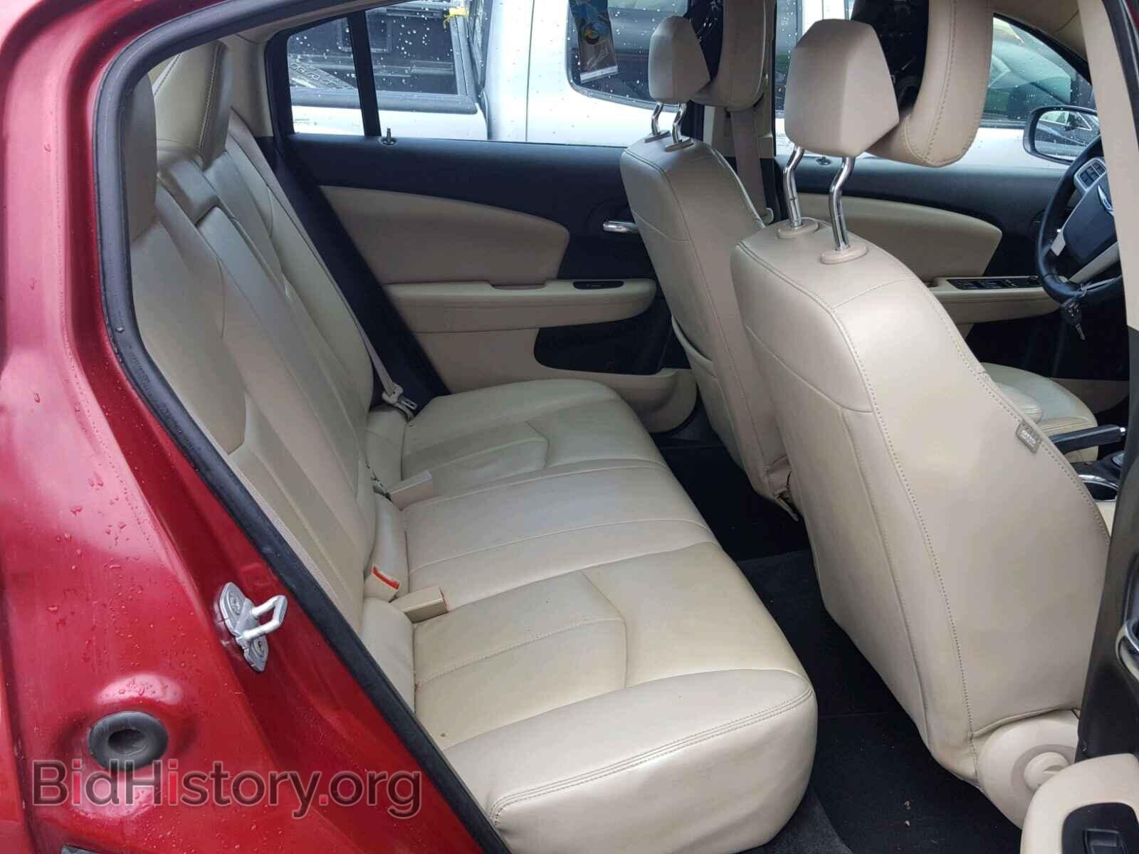 2011 CHRYSLER 200 - VIN: 1C3BC2FG9BN504752 - Фото 6