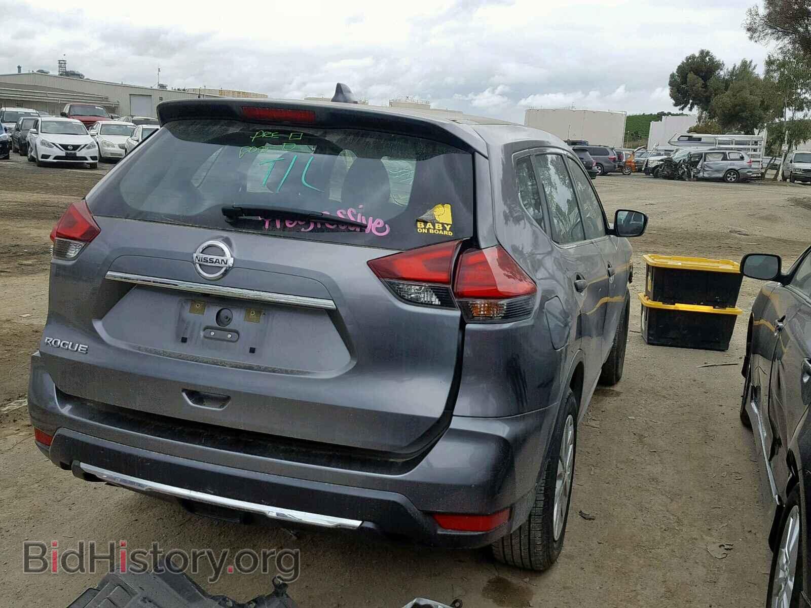 2017 NISSAN ROGUE S - VIN: KNMAT2MT4HP544936 - Фото 4