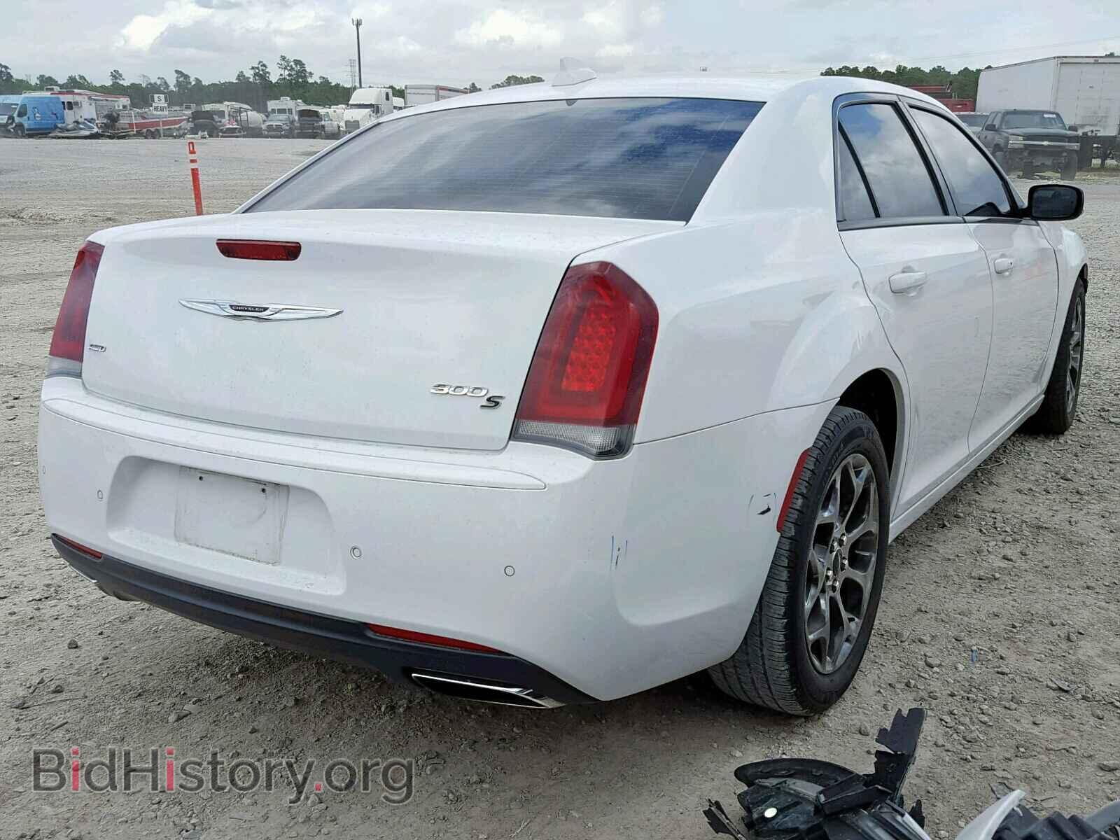 2015 CHRYSLER 300 - VIN: 2C3CCAGG2FH932318 - Фото 4