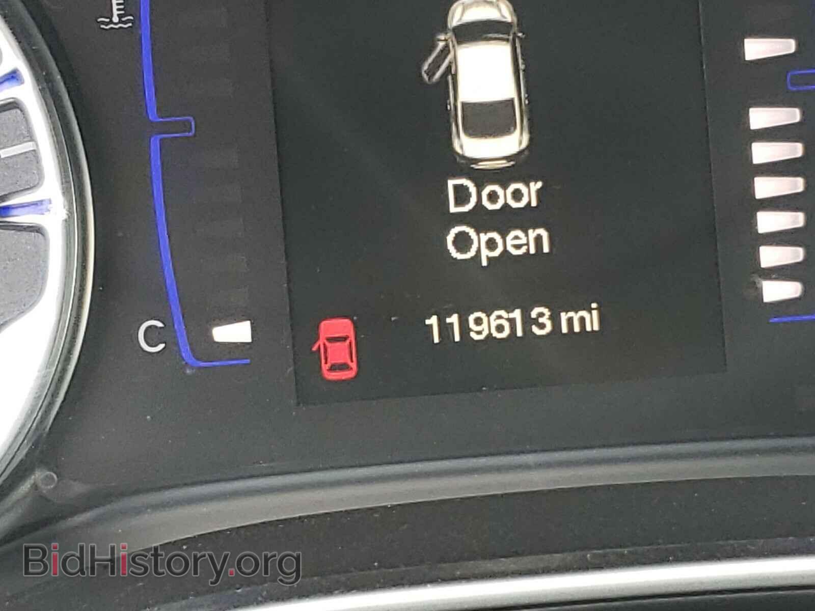 2015 CHRYSLER 200 - VIN: 1C3CCCAB4FN605404 - Photo 8