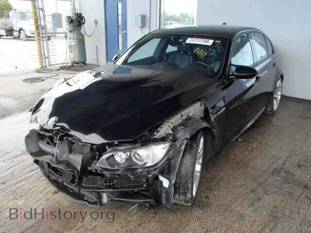 2011 BMW M3 - VIN: WBSPM9C59BE202431 - Photo 2