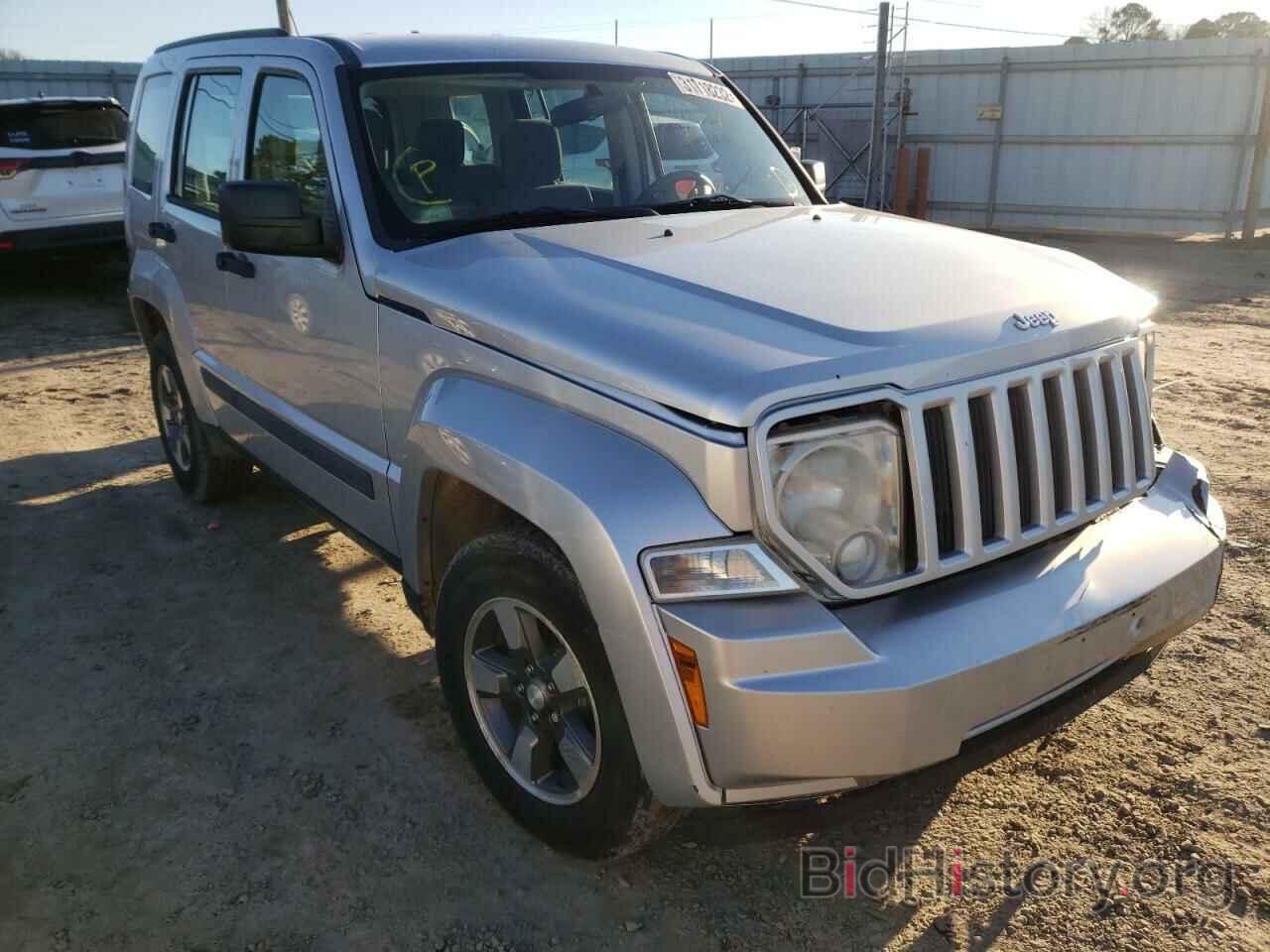 Photo 1J8GN28K68W179535 - JEEP LIBERTY 2008