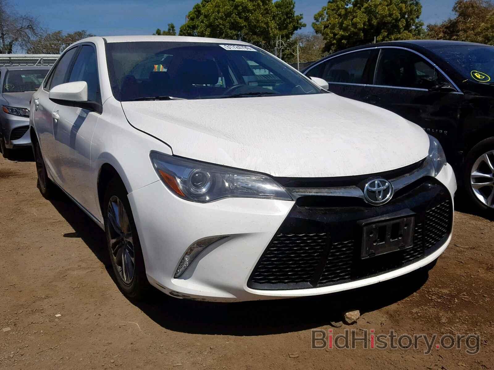 Photo 4T1BF1FK5HU440561 - TOYOTA CAMRY 2017