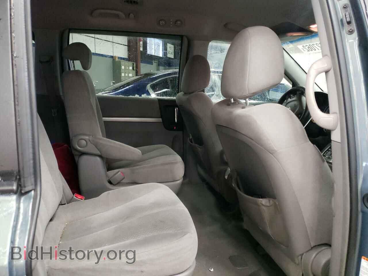 2007 HYUNDAI ENTOURAGE - VIN: KNDMC233676028287 - Фото 6