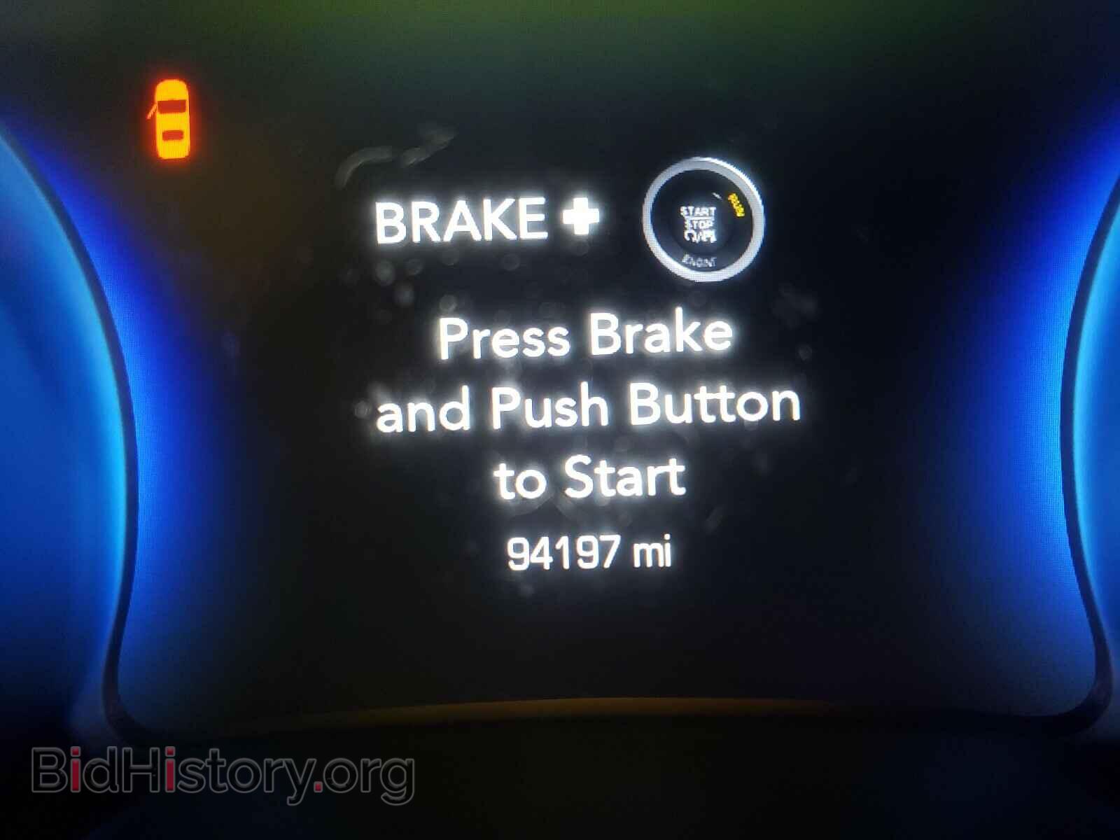 2016 CHRYSLER 300 - VIN: 2C3CCAGG8GH248651 - Фото 8
