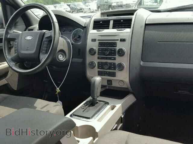 2011 FORD ESCAPE - VIN: 1FMCU0DG2BKA08919 - Photo 9