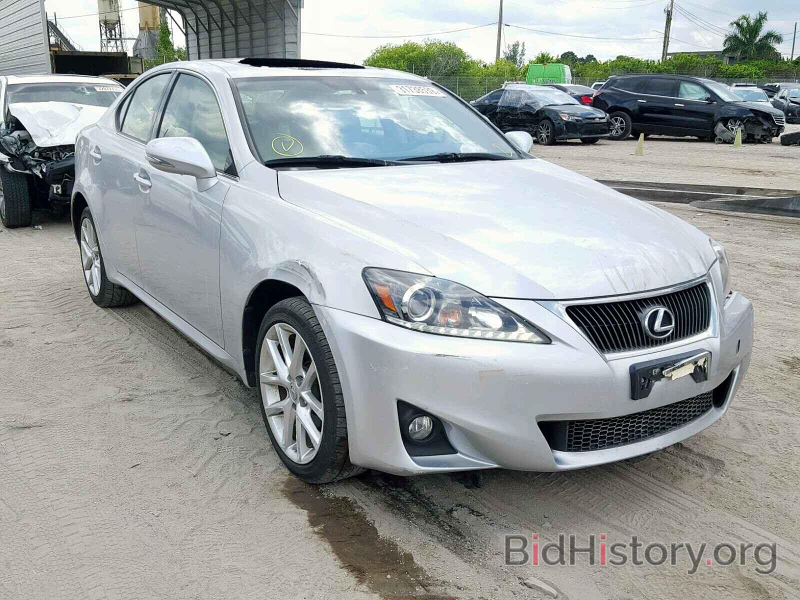 Photo JTHCF5C21C5060459 - LEXUS IS 250 2012