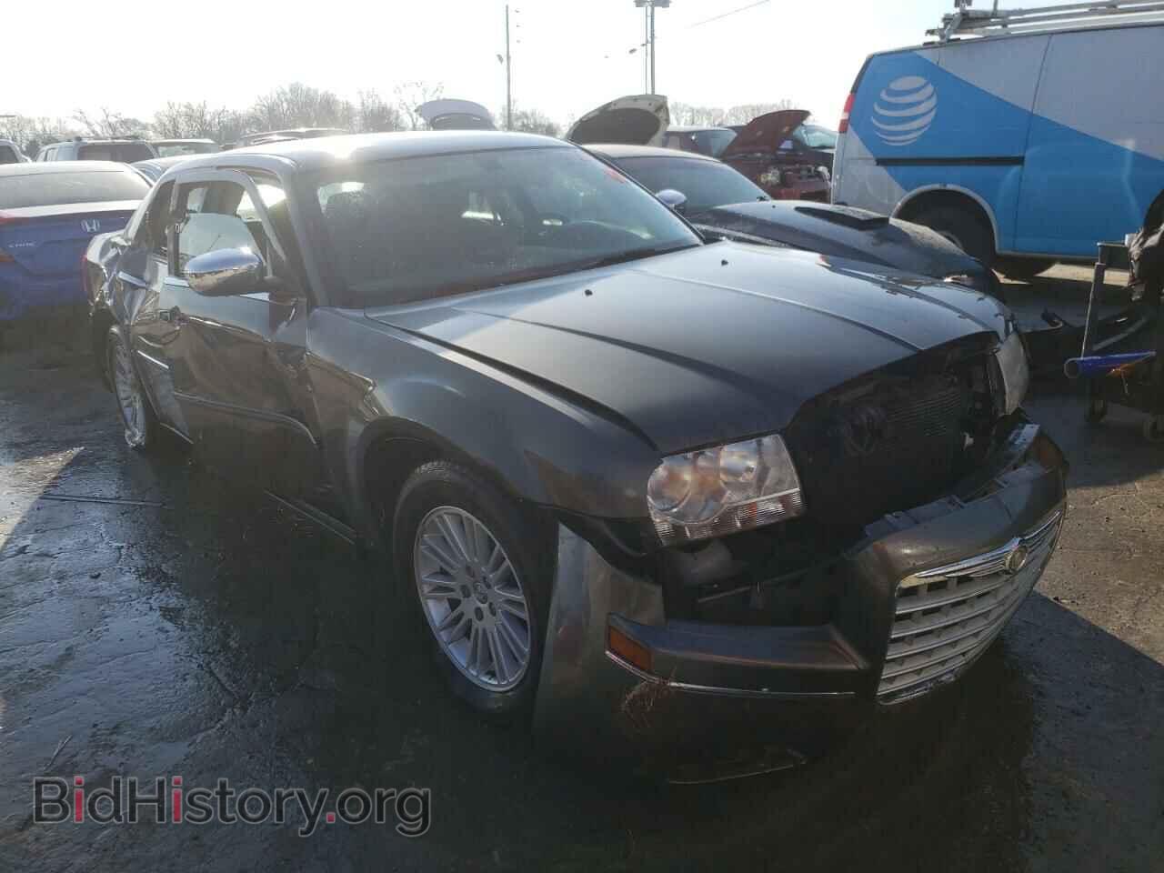 Photo 2C3CA4CD0AH173745 - CHRYSLER 300 2010