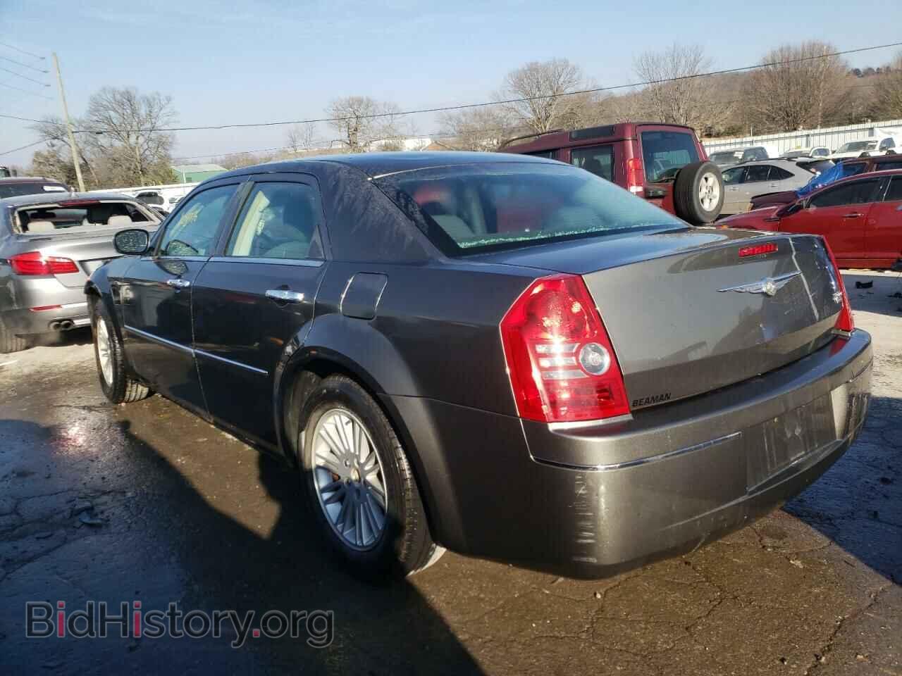 2010 CHRYSLER 300 - VIN: 2C3CA4CD0AH173745 - Фото 3