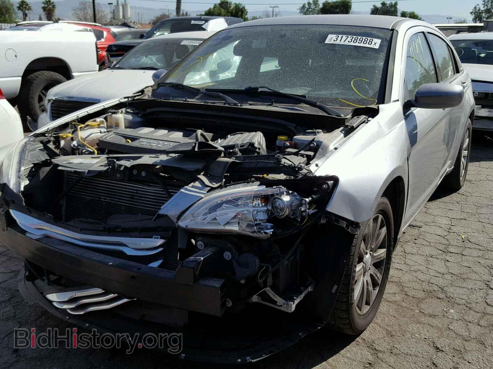 2013 CHRYSLER 200 - VIN: 1C3CCBBB4DN706805 - Фото 2
