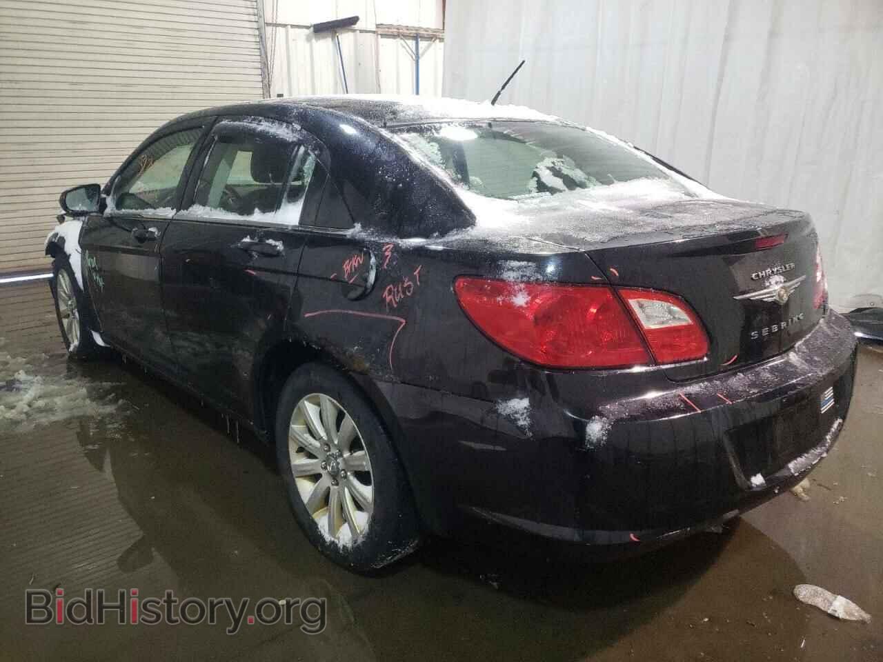 2010 CHRYSLER SEBRING - VIN: 1C3CC5FB2AN166734 - Фото 3