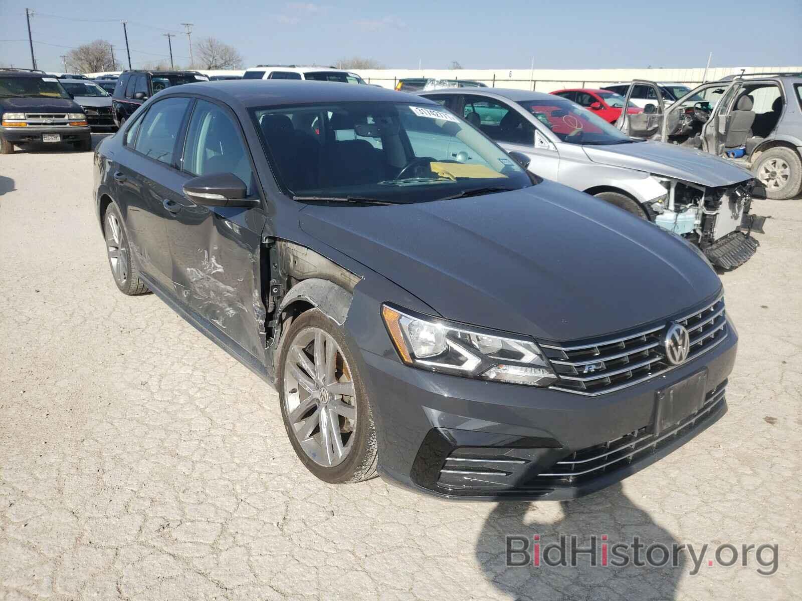 Photo 1VWAA7A33JC022641 - VOLKSWAGEN PASSAT 2018