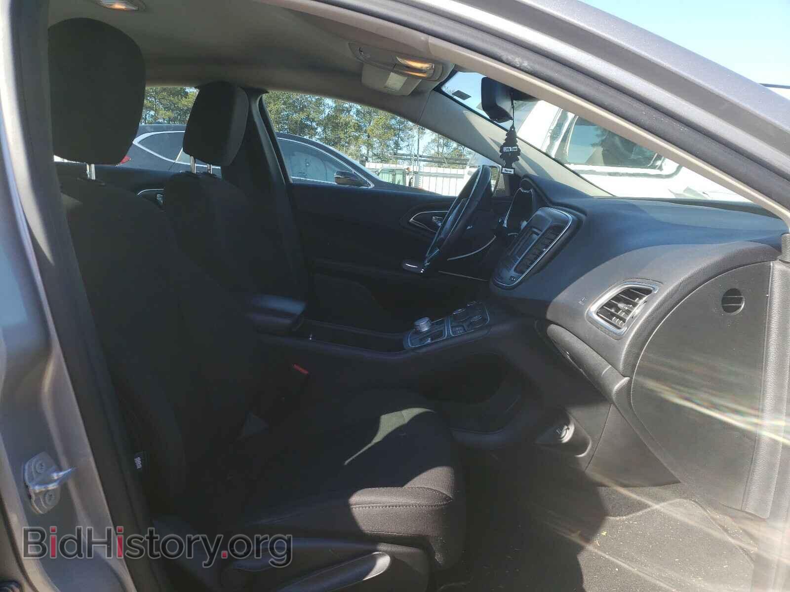 2016 CHRYSLER 200 - VIN: 1C3CCCAB3GN132595 - Фото 5