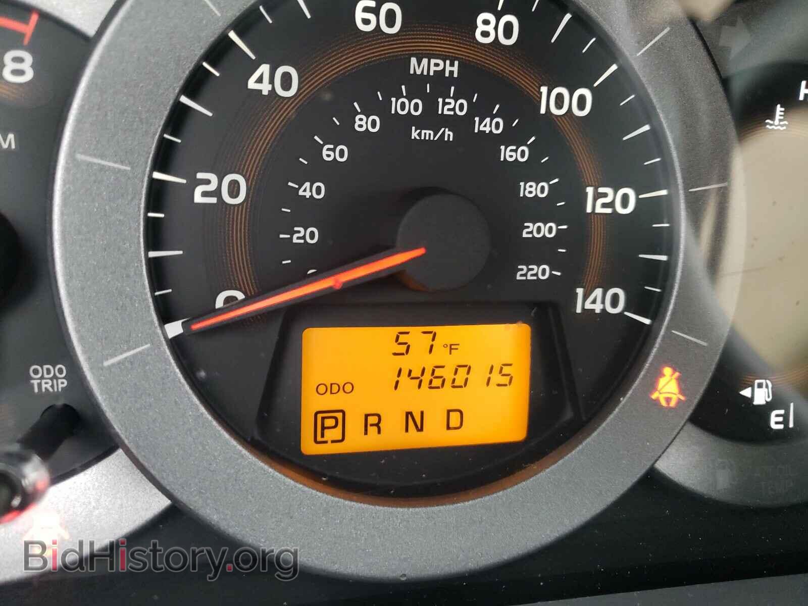 2011 TOYOTA RAV4 - VIN: 2T3ZF4DV3BW063403 - Фото 8
