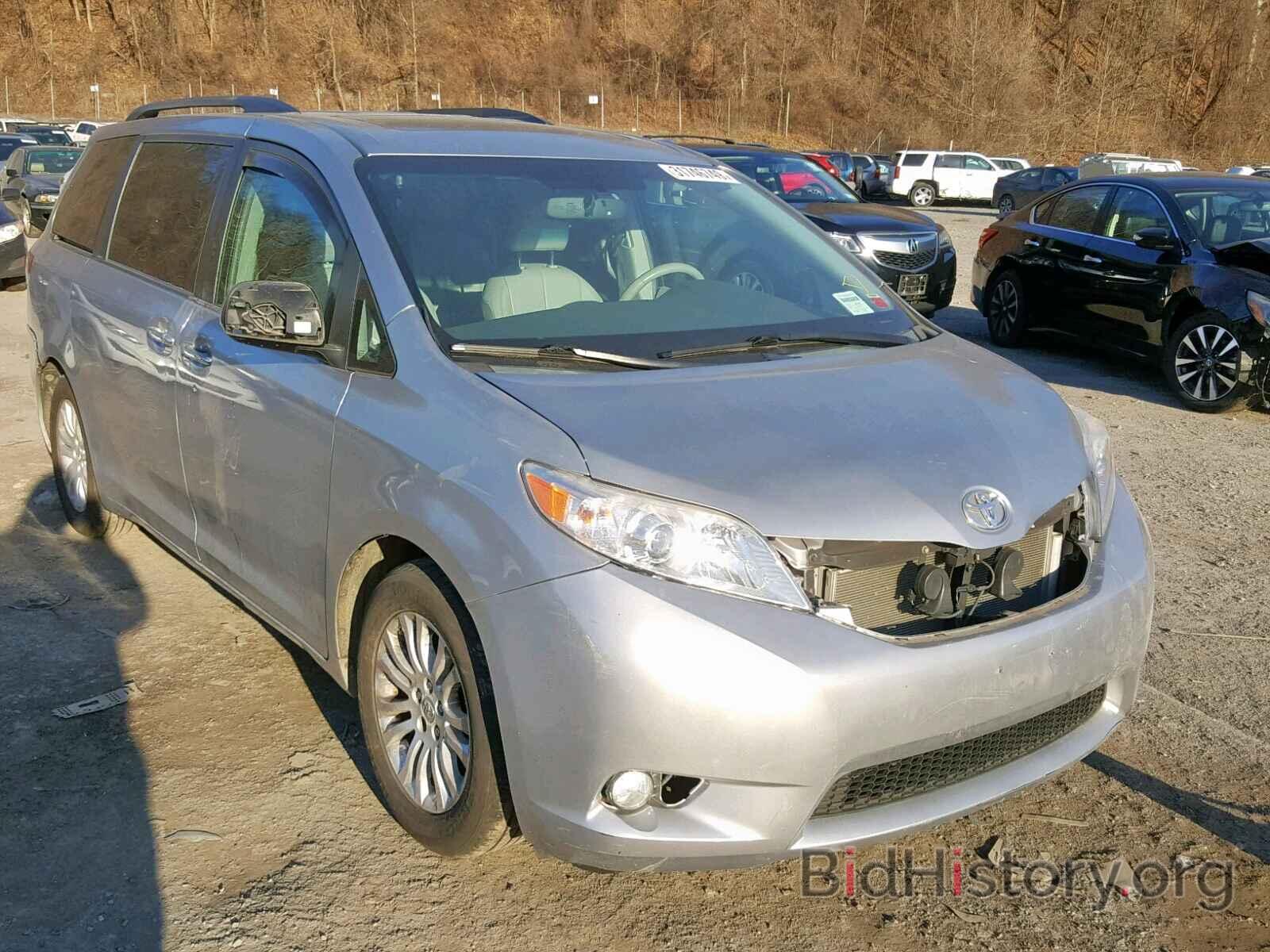 Фотография 5TDYK3DC5CS217998 - TOYOTA SIENNA XLE 2012