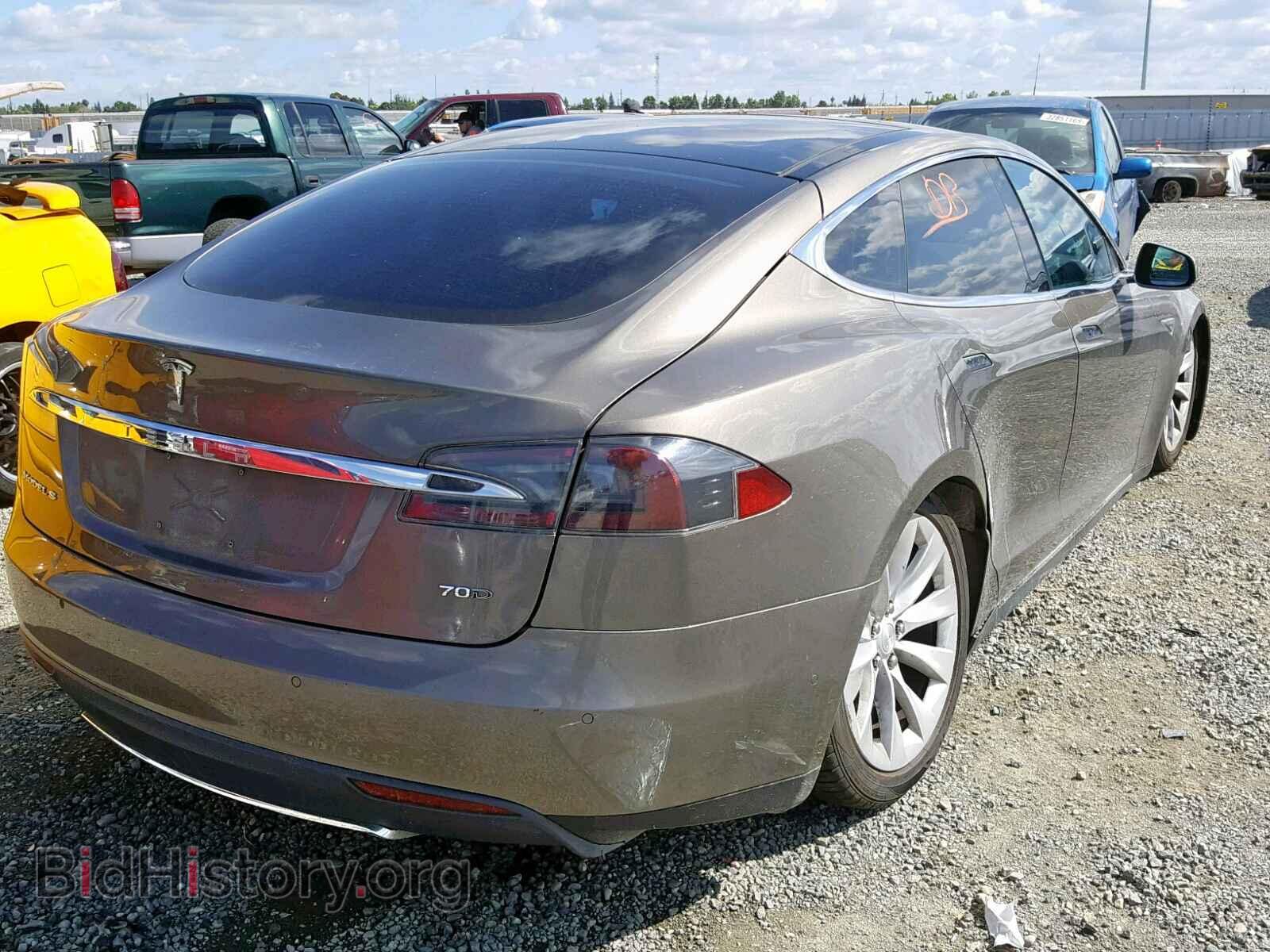 2015 TESLA MODEL S - VIN: 5YJSA1E25FF104841 - Photo 4
