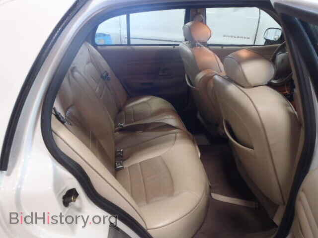 2000 FORD CROWN VIC - VIN: 2FAFP74W9YX205042 - Фото 6