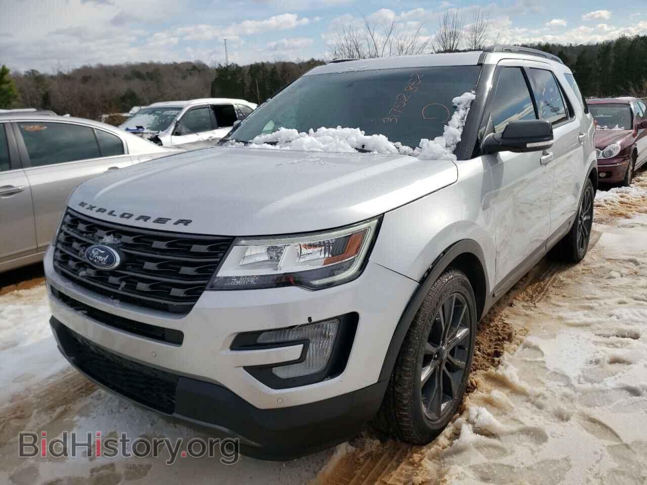 2017 FORD EXPLORER - VIN: 1FM5K7D82HGB12564 - Photo 2