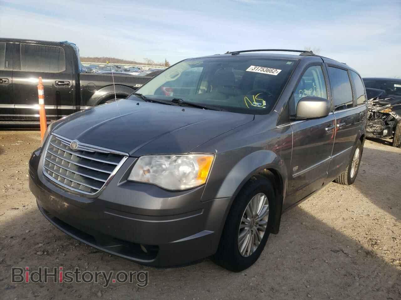 2009 CHRYSLER MINIVAN - VIN: 2A8HR54149R652673 - Фото 2