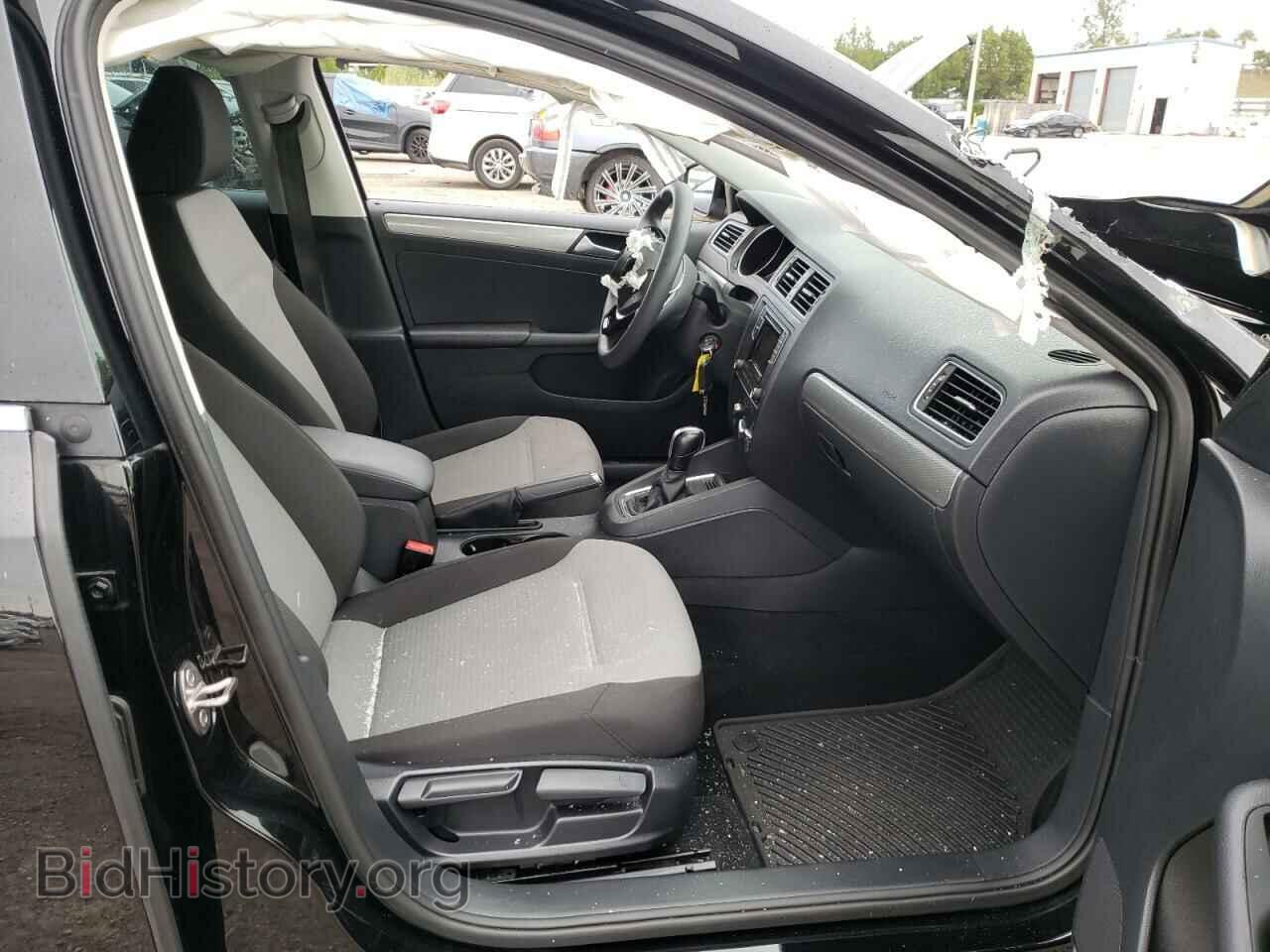 2017 VOLKSWAGEN JETTA - VIN: 3VW2B7AJ3HM371484 - Фото 5