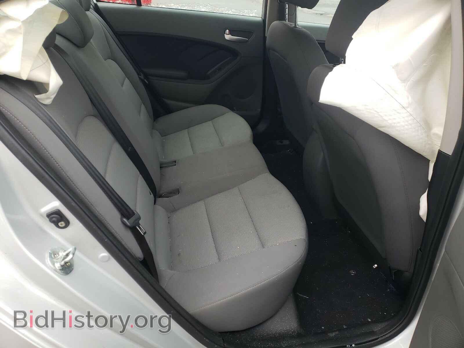 2017 KIA FORTE - VIN: 3KPFK4A78HE060991 - Фото 6