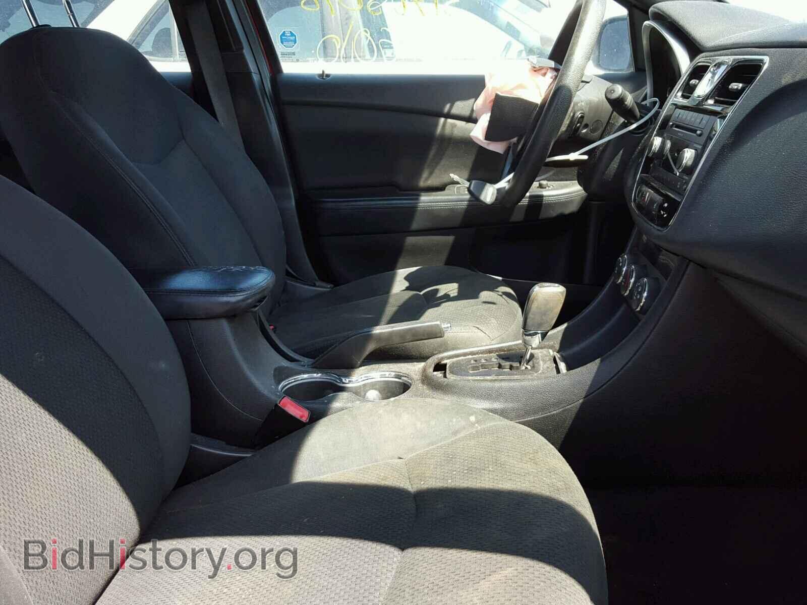 2011 CHRYSLER 200 - VIN: 1C3BC4FB5BN538462 - Фото 5