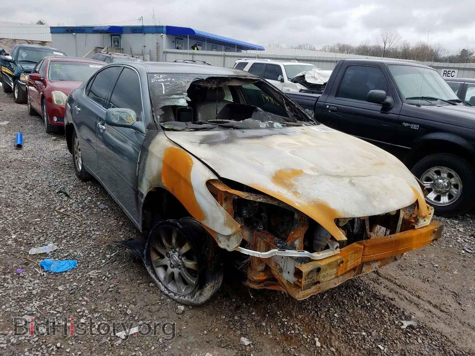 Photo JTHBA30GX45023748 - LEXUS ES330 2004