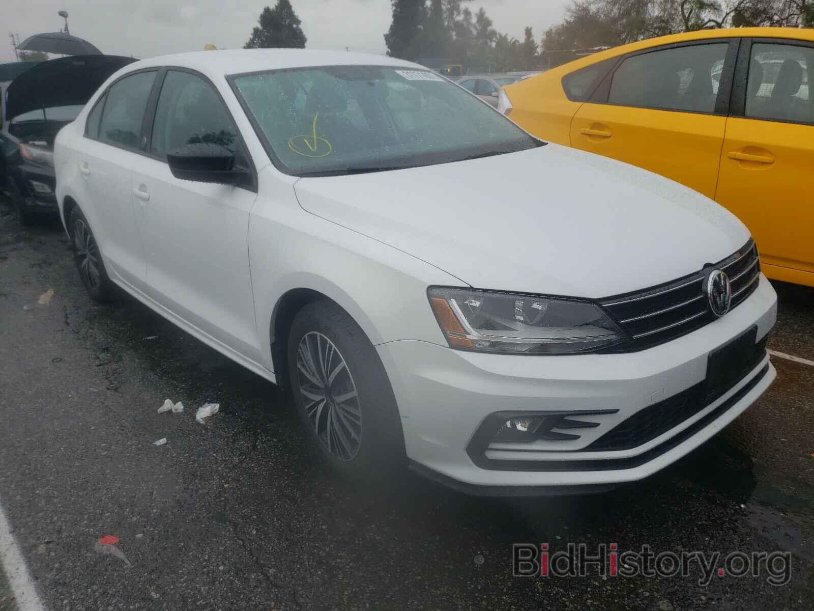 Фотография 3VWDB7AJ1JM207732 - VOLKSWAGEN JETTA 2018