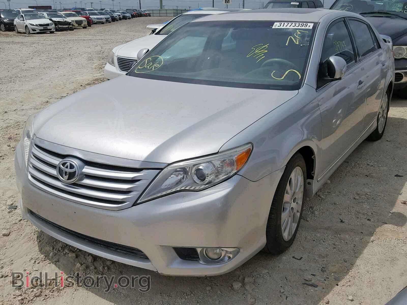2011 TOYOTA AVALON - VIN: 4T1BK3DB8BU373200 - Фото 2