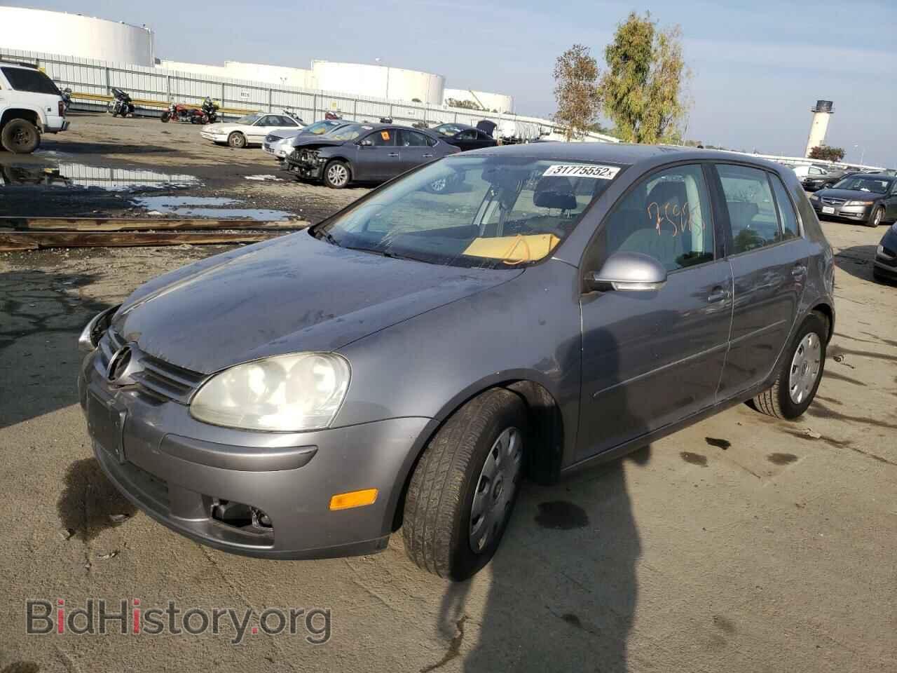 2009 VOLKSWAGEN RABBIT - VIN: WVWDB71K89W091002 - Фото 2