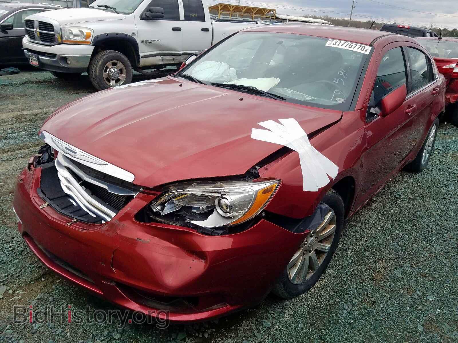 2013 CHRYSLER 200 - VIN: 1C3CCBBB8DN545861 - Фото 2