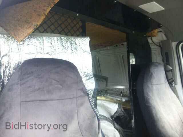 2000 FORD ECONOLINE - VIN: 1FTNE24L0YHA29499 - Photo 6