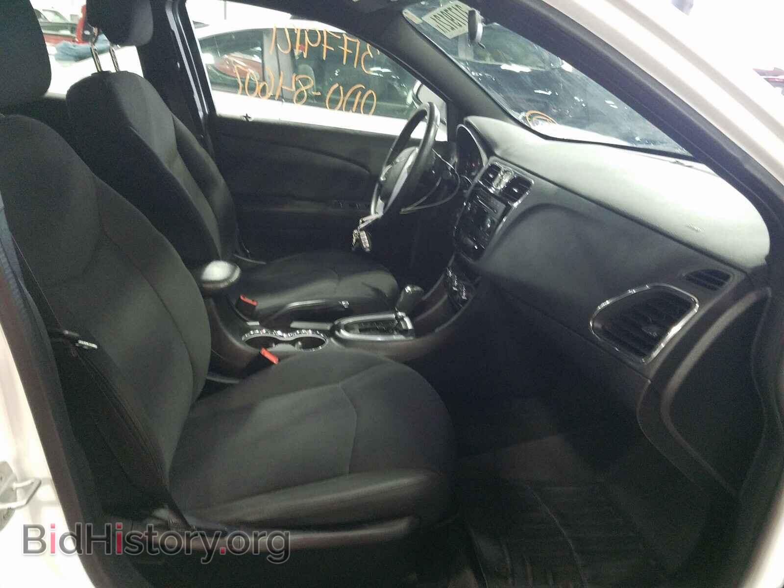 2014 CHRYSLER 200 - VIN: 1C3CCBBG1EN115294 - Фото 5
