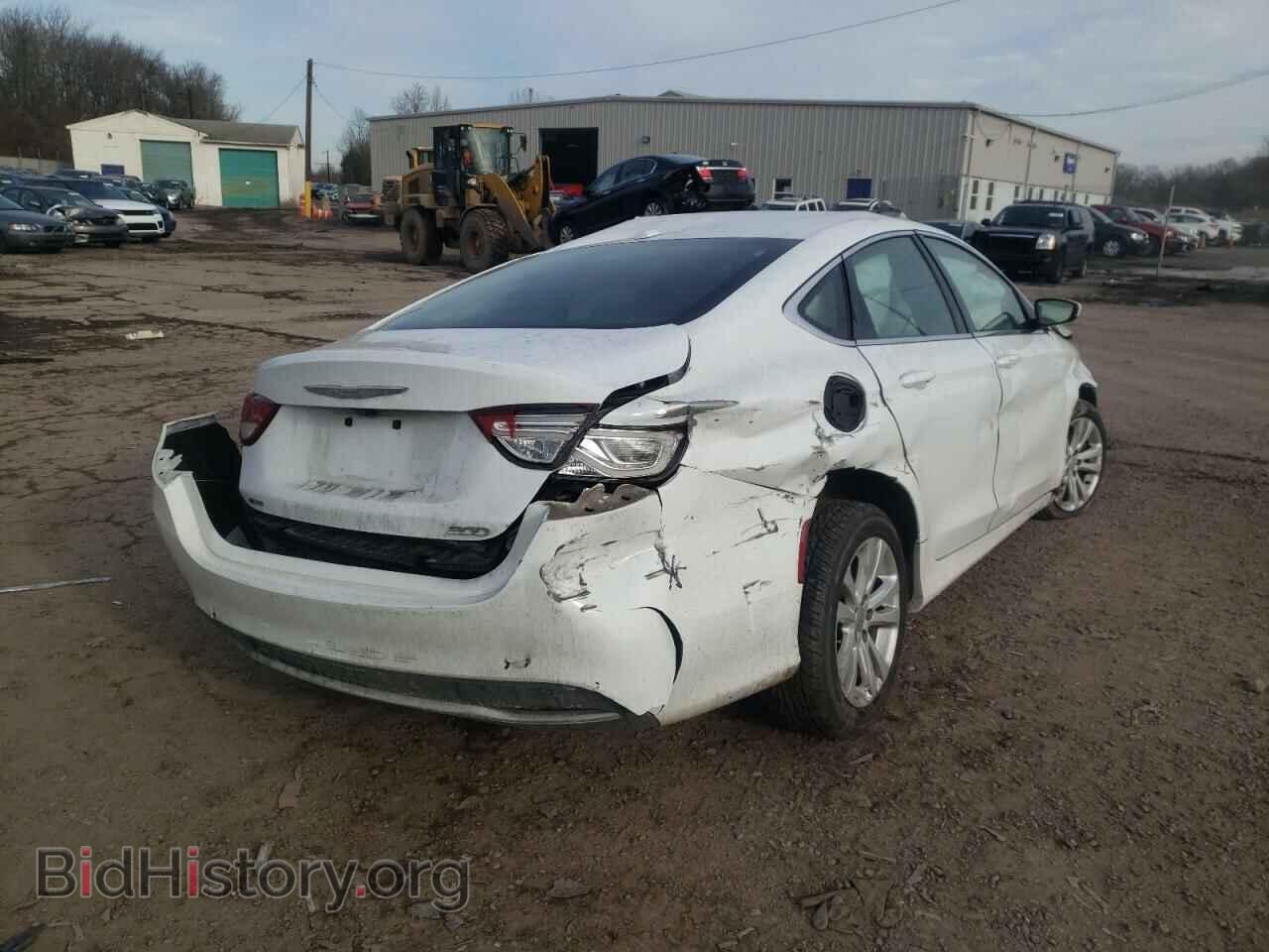2015 CHRYSLER 200 - VIN: 1C3CCCAB9FN724453 - Photo 4