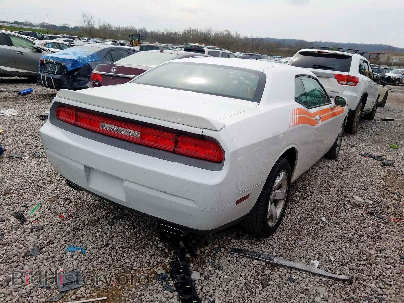 2013 DODGE CHALLENGER - VIN: 2C3CDYAG9DH662984 - Photo 4