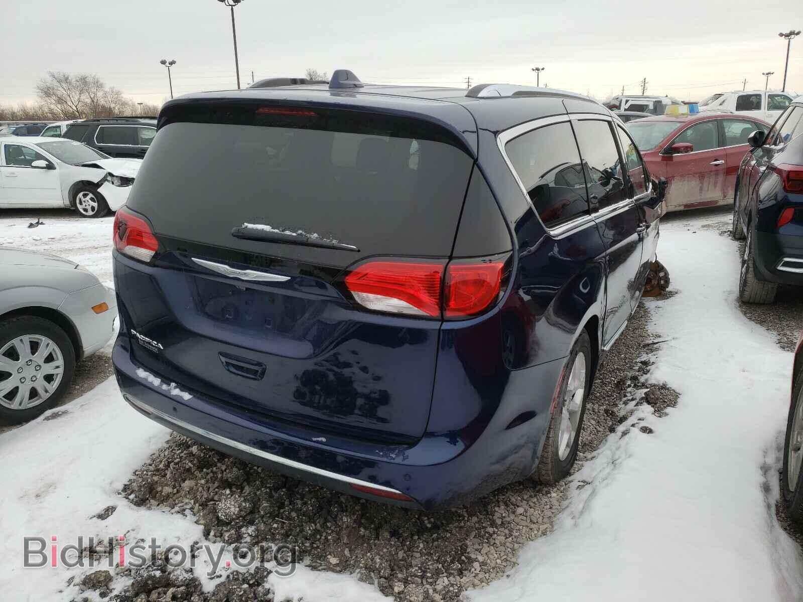 2017 CHRYSLER PACIFICA - VIN: 2C4RC1EG7HR556012 - Фото 4
