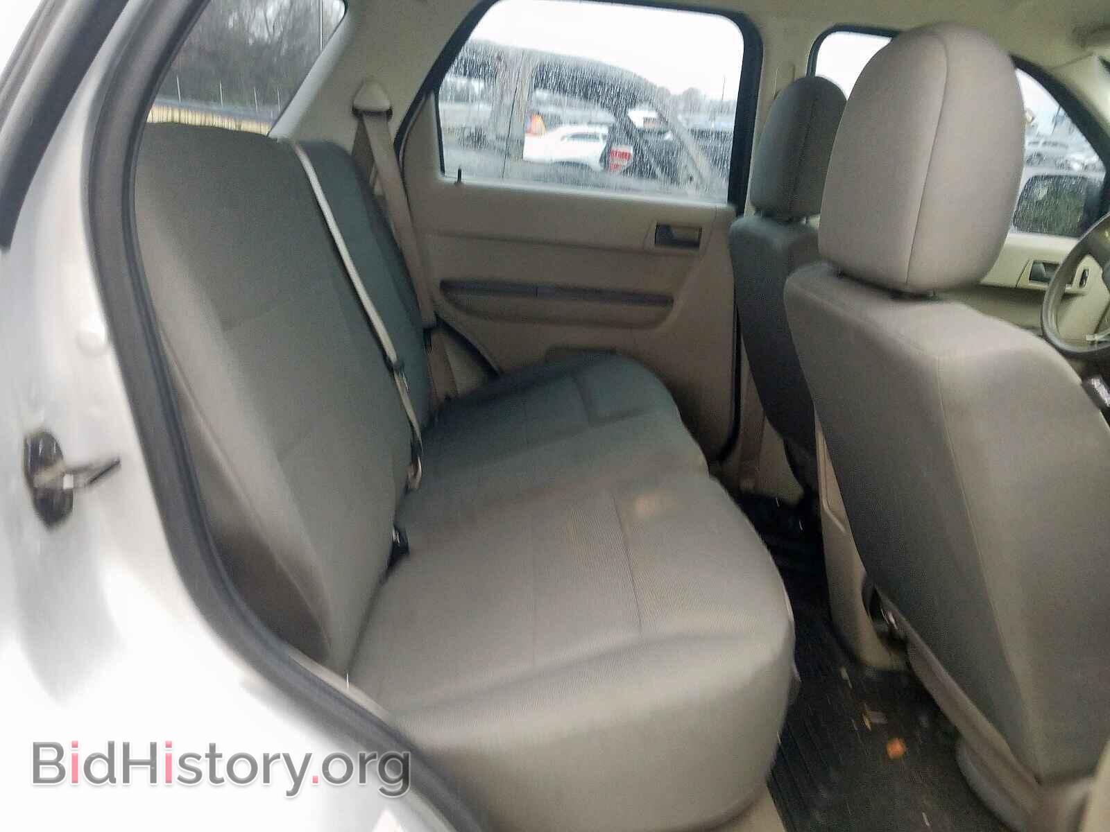2011 FORD ESCAPE - VIN: 1FMCU0C79BKC60149 - Фото 6