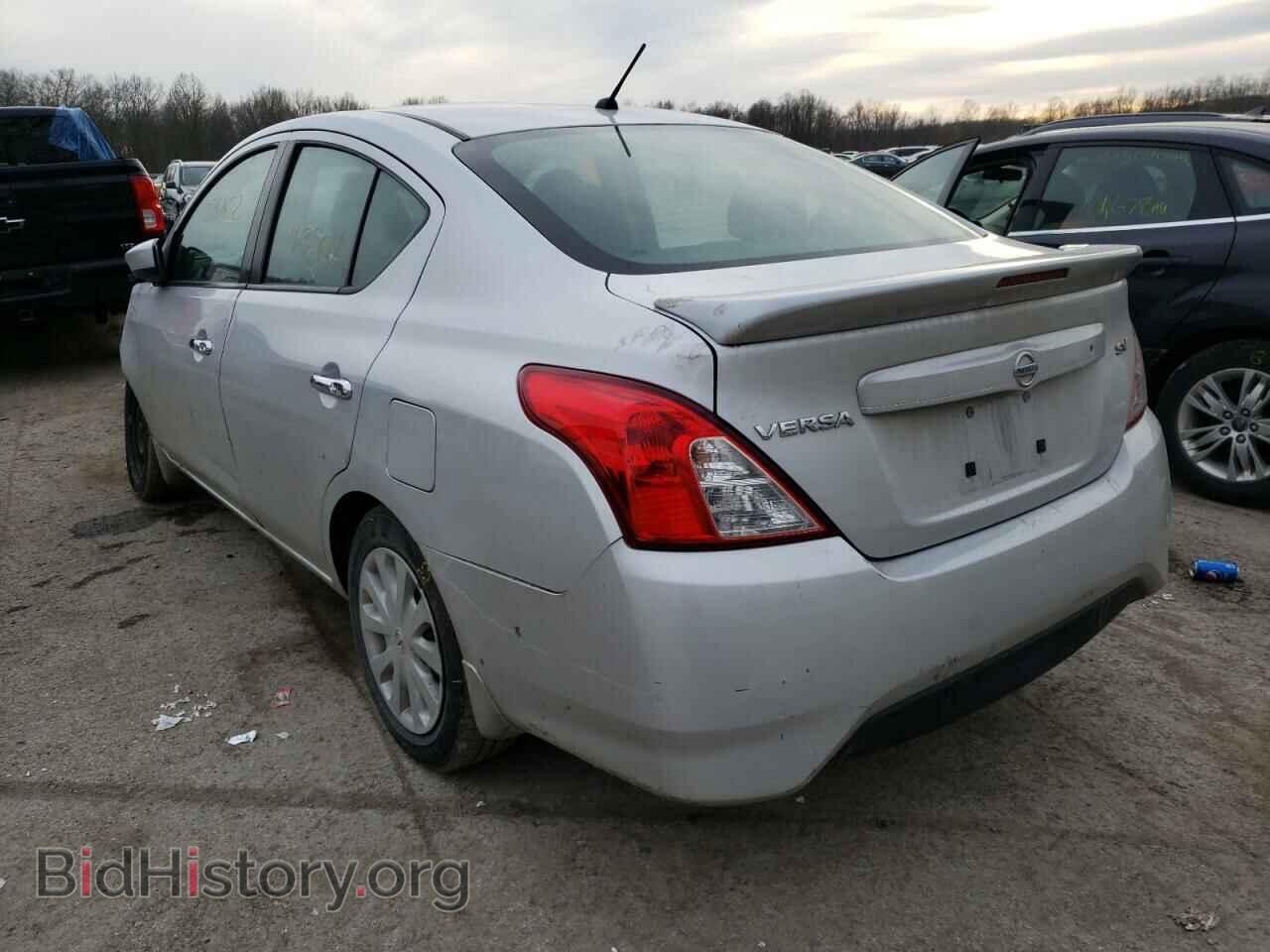 2017 NISSAN VERSA - VIN: 3N1CN7AP3HL893351 - Фото 3
