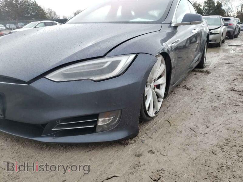 2016 Tesla MODEL S (VIN 5YJSA1E40GF171303) — фото 9 из 10