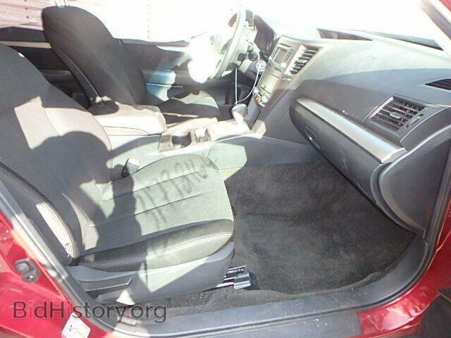 2014 SUBARU OUTBACK - VIN: 4S4BRBCC3E3276786 - Photo 5
