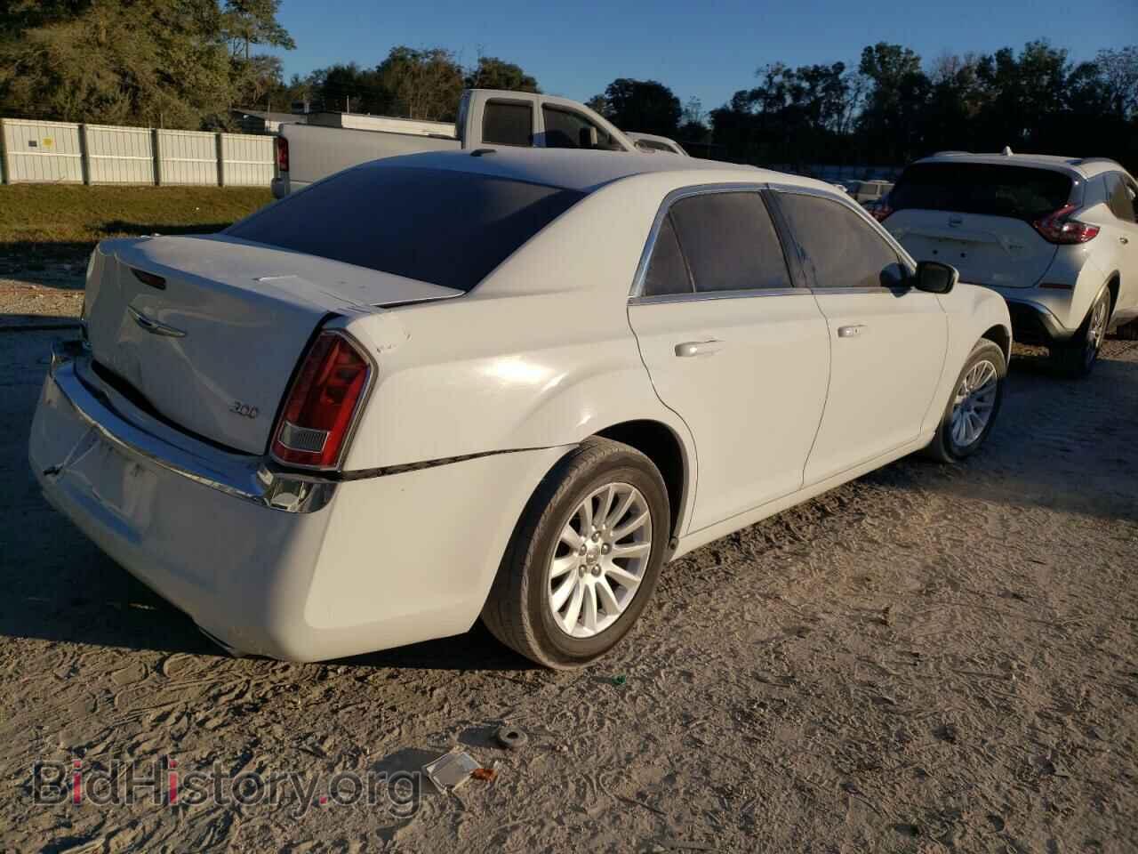 2013 CHRYSLER 300 - VIN: 2C3CCAAG6DH589356 - Фото 4